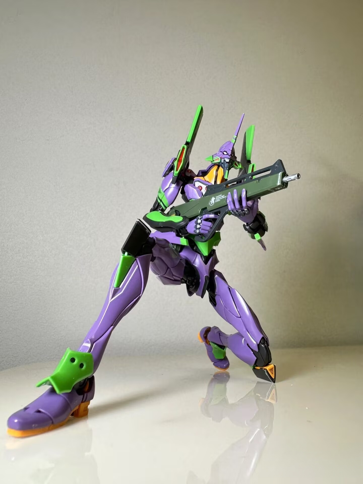 New Stock Rg Evangelion Model  - Model Kit Eva 01 avaliação e preço