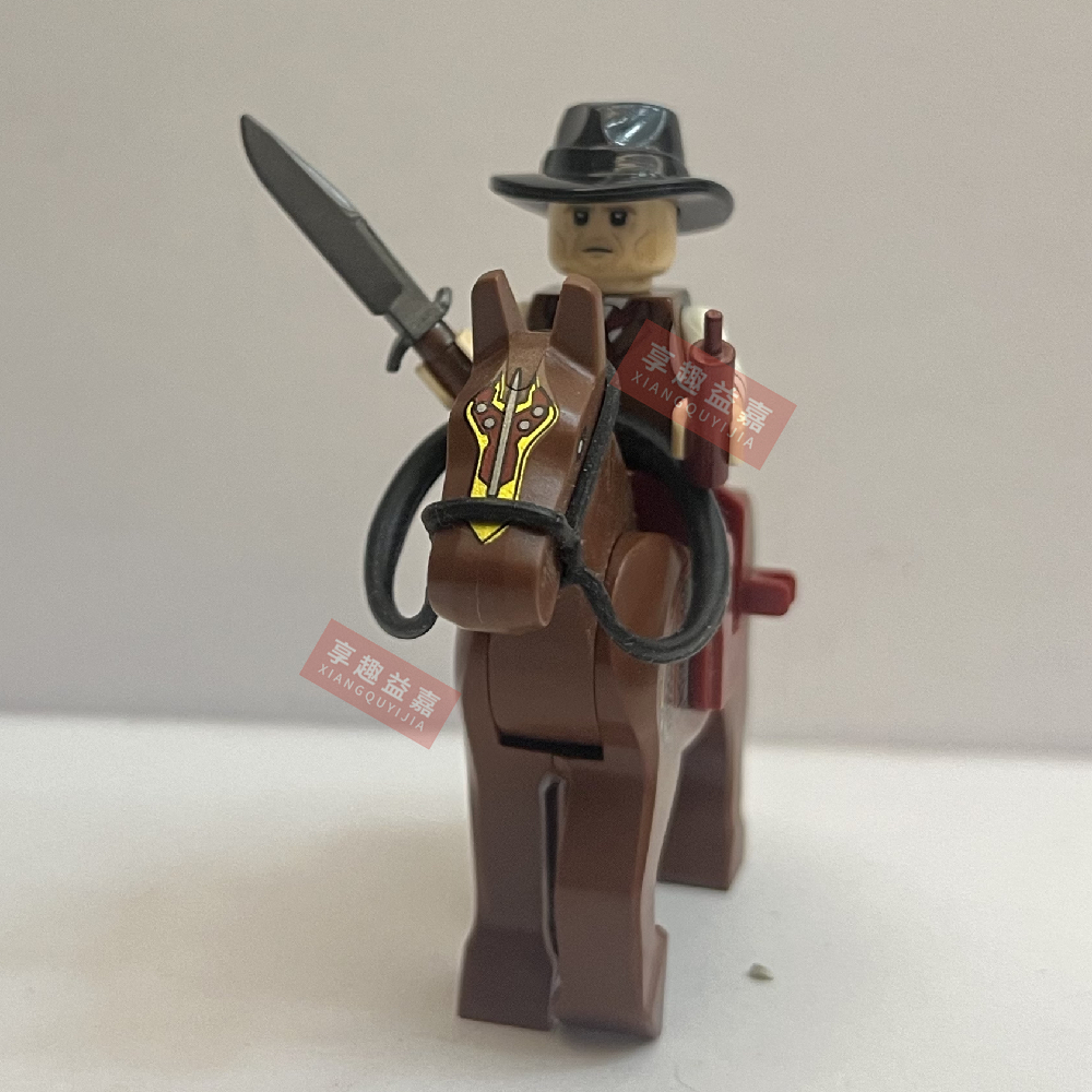 Police Wolf or Deer Detective  - Model Kit Valkyrie avaliação e preço