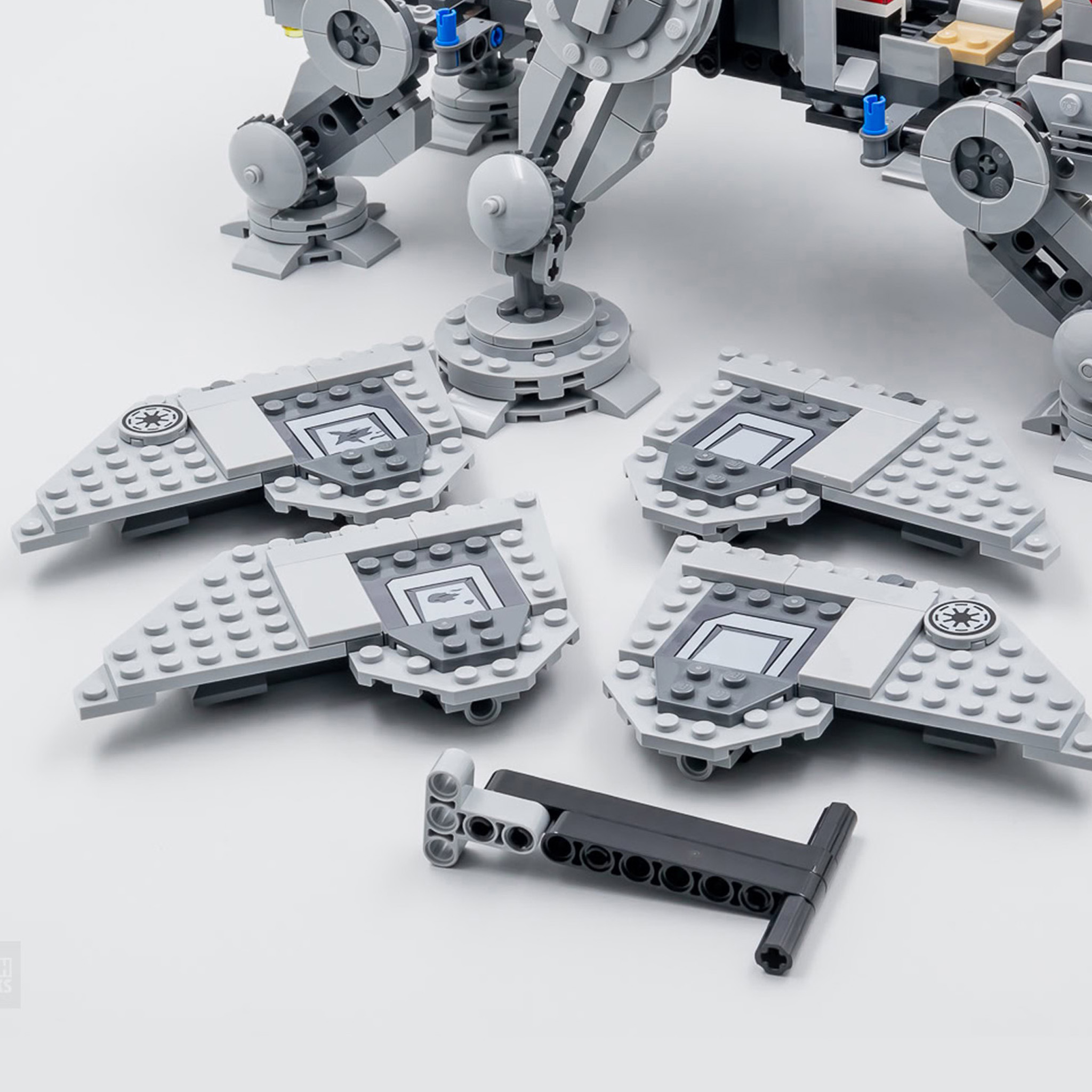 2026 Technical Walker All Terr - Model Kit Ikaruga avaliação e preço