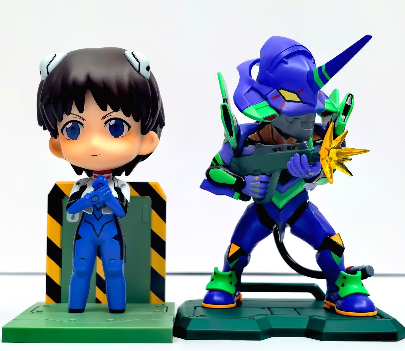 In Stock Genuine Funism New Ce - Model Kit Eva 01 avaliação e preço