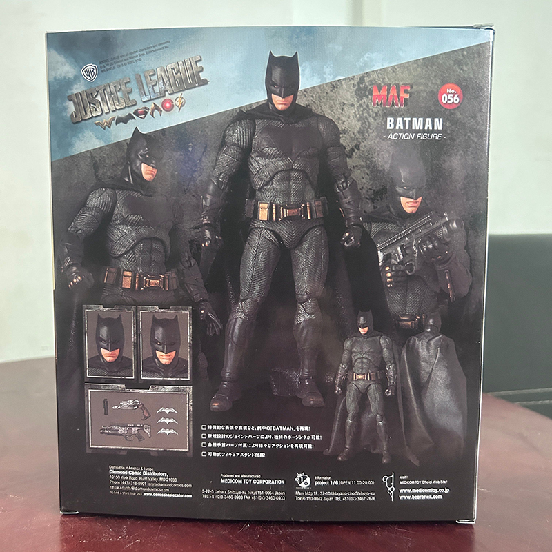 Figure Justice League Bruce Wa - Model Kit Eva 01 avaliação e preço