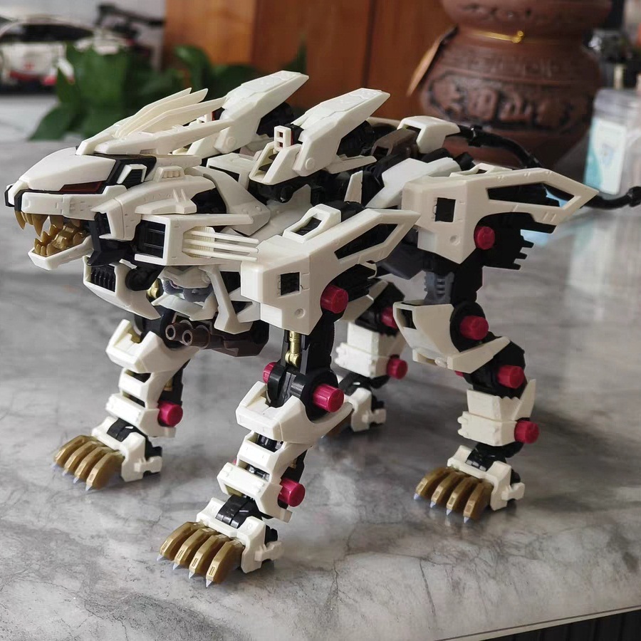 BT Building Blocks ZOIDS Robot - Model Kit Zero avaliação e preço