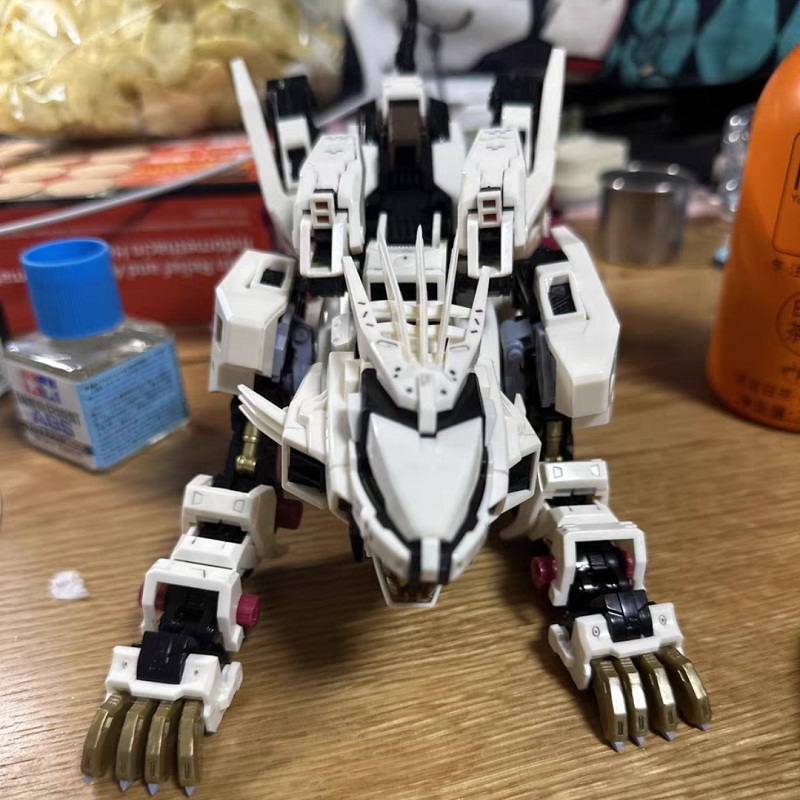 BT Building Blocks ZOIDS Robot - Model Kit Zero avaliação e preço